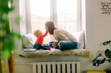 mom with toddler