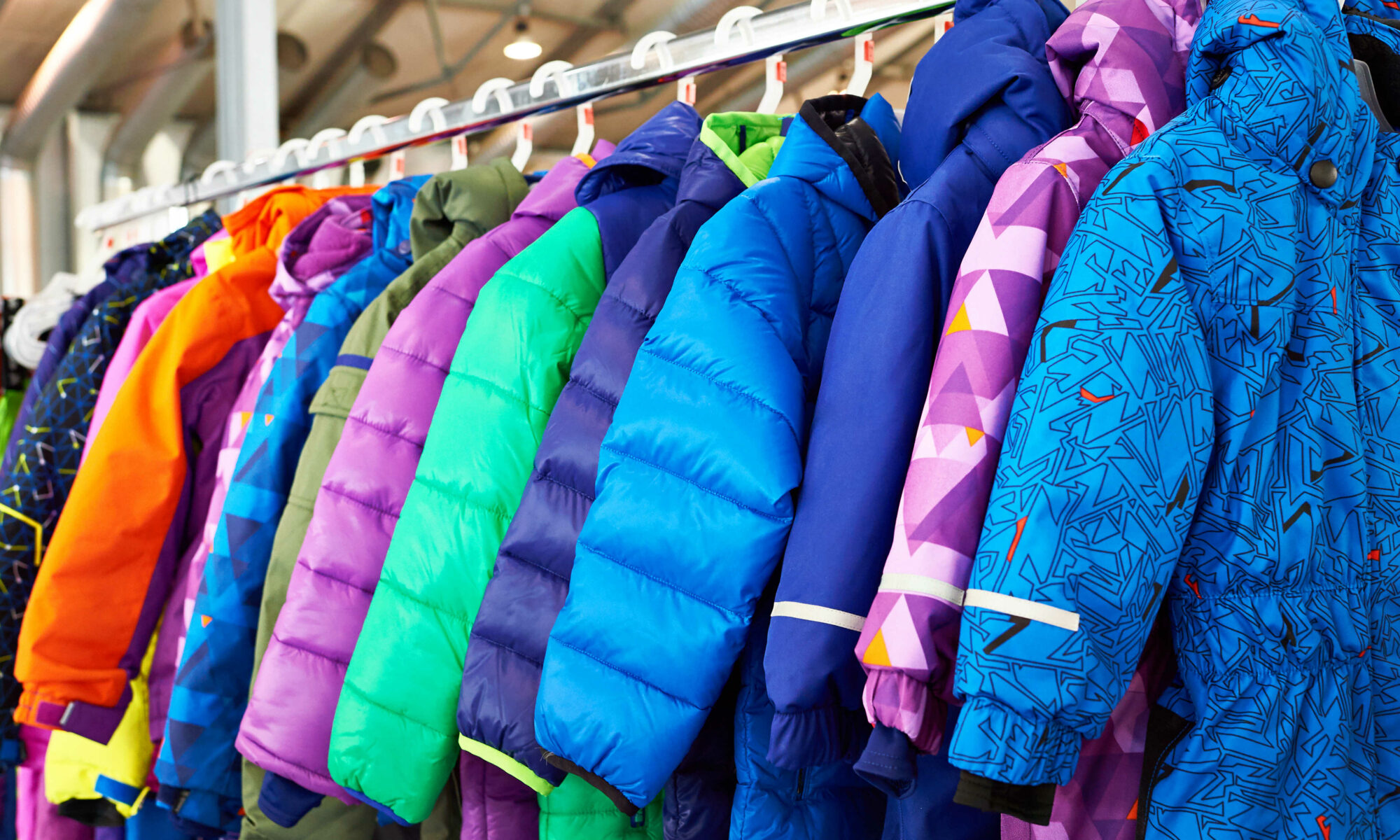 How to clean winter gear like snowboarding and ski jackets